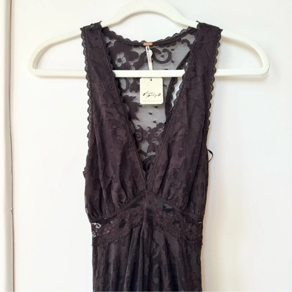 NWT Free People One More Night Lace Sleeveless Maxi Dress Black Size 2
